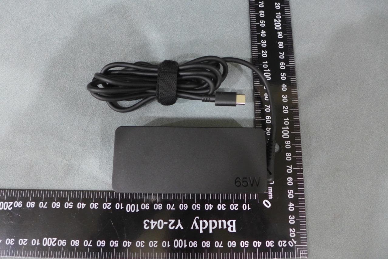 Notebook Computer - FCC ID HFSQTA-TP00126A - Quanta Computer Inc (2)