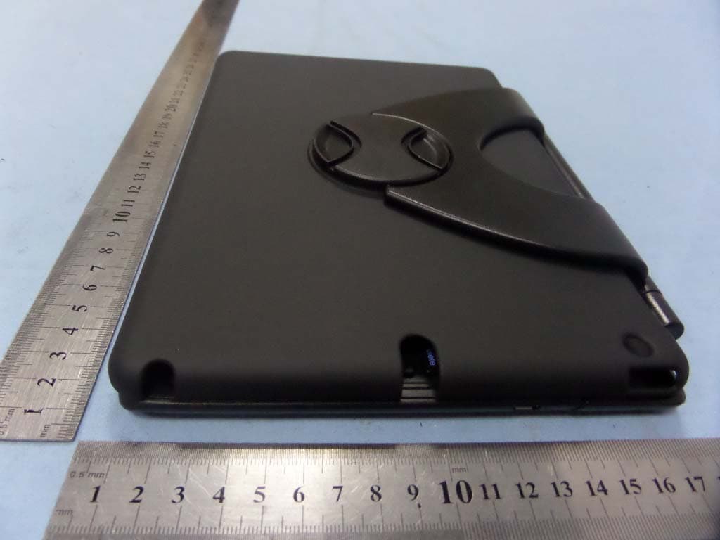 BLUETOOTH KEYBOARD - FCC ID HGOIBK-06 - SEENDA TECHNOLOGY CO., LTD. (3)
