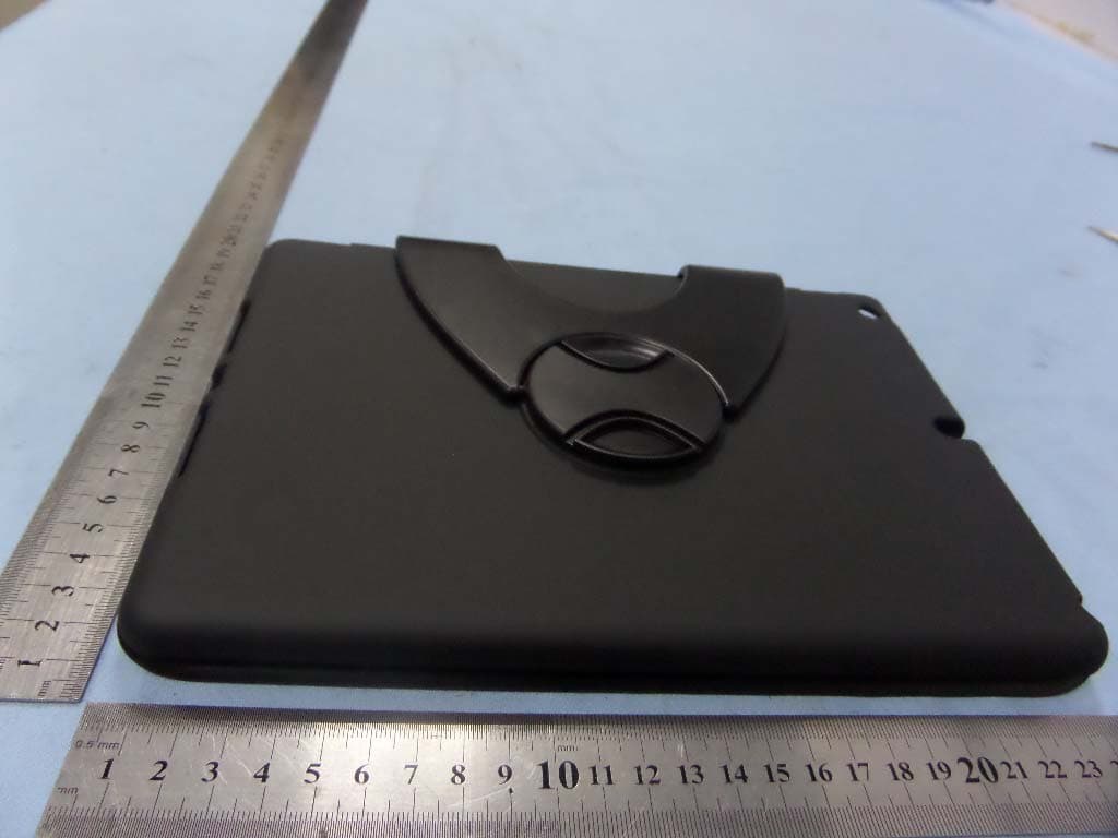 BLUETOOTH KEYBOARD - FCC ID HGOIBK-06 - SEENDA TECHNOLOGY CO., LTD. (2)