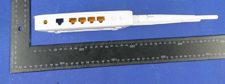 300Mbps High Power Gigabit Wireless Router - FCC ID HHOYC004 - Shenzhen Yichen Technology Development Co., Ltd. (2)