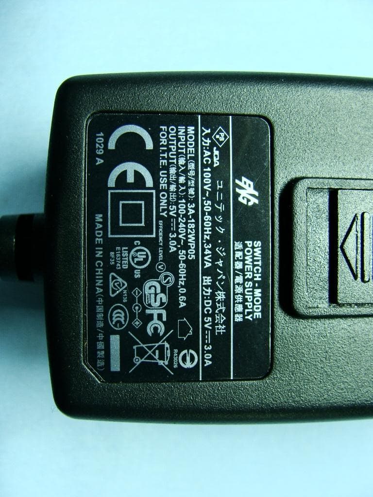 Mobile terminal with barcode reader - FCC ID HLEPA690BTG - Unitech Electronics Co., Ltd. (1)