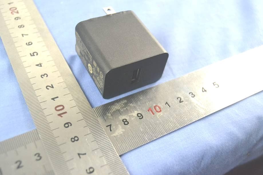 Tablet Computer - FCC ID HLZA5008 - Acer Incorporated (4)