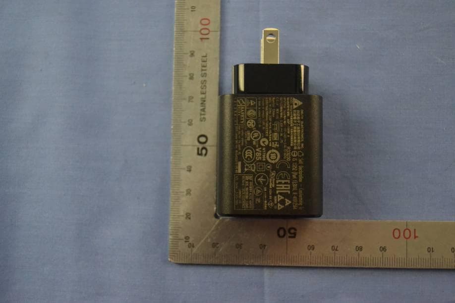 Tablet Computer - FCC ID HLZA6001 - Acer Incorporated (4)