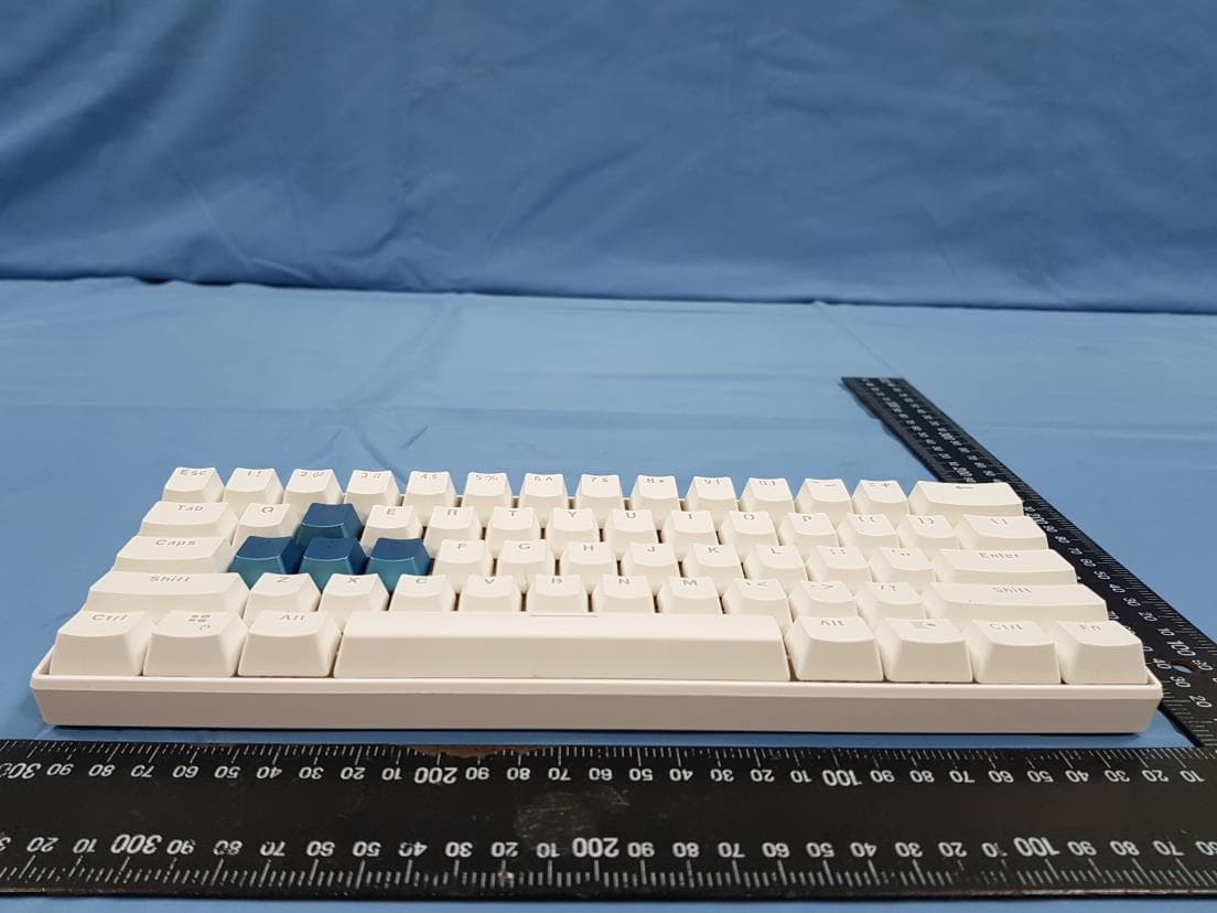 Gaming keyboard - FCC ID HLZPKR200 - Acer Incorporated (5)