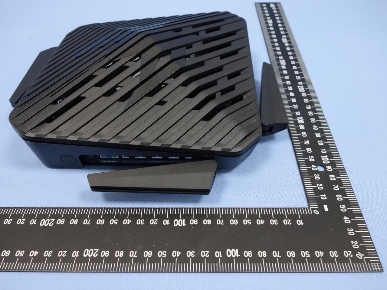 Predator Connect Wi-Fi Router - FCC ID HLZW6D - Acer Incorporated (5)