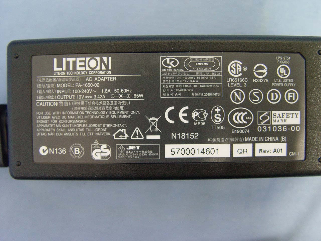 Tablet PC built in 5GHz Wireless LAN module - FCC ID HLZZE1ABG - Acer Incorporated (1)