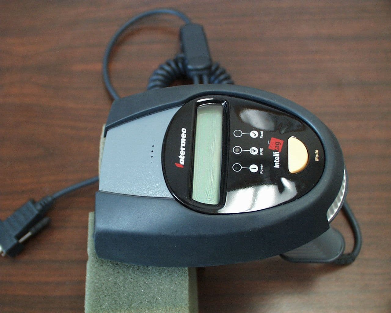 Hand Held Reader - FCC ID HN21555-900 - Intermec Technologies Corporation
