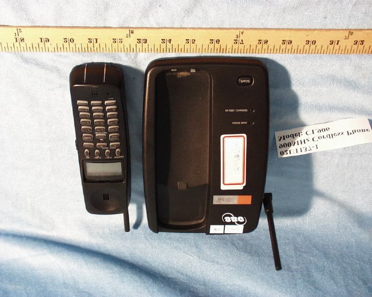 900MHz Cordless Telephone System - FCC ID HOLCL906 - Cidco Communications Corporation (5)