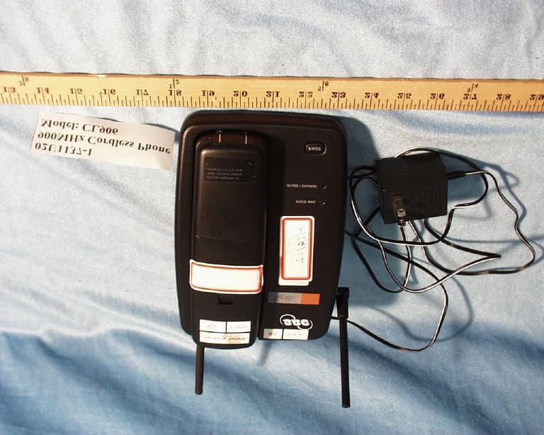900MHz Cordless Telephone System - FCC ID HOLCL906 - Cidco Communications Corporation (3)