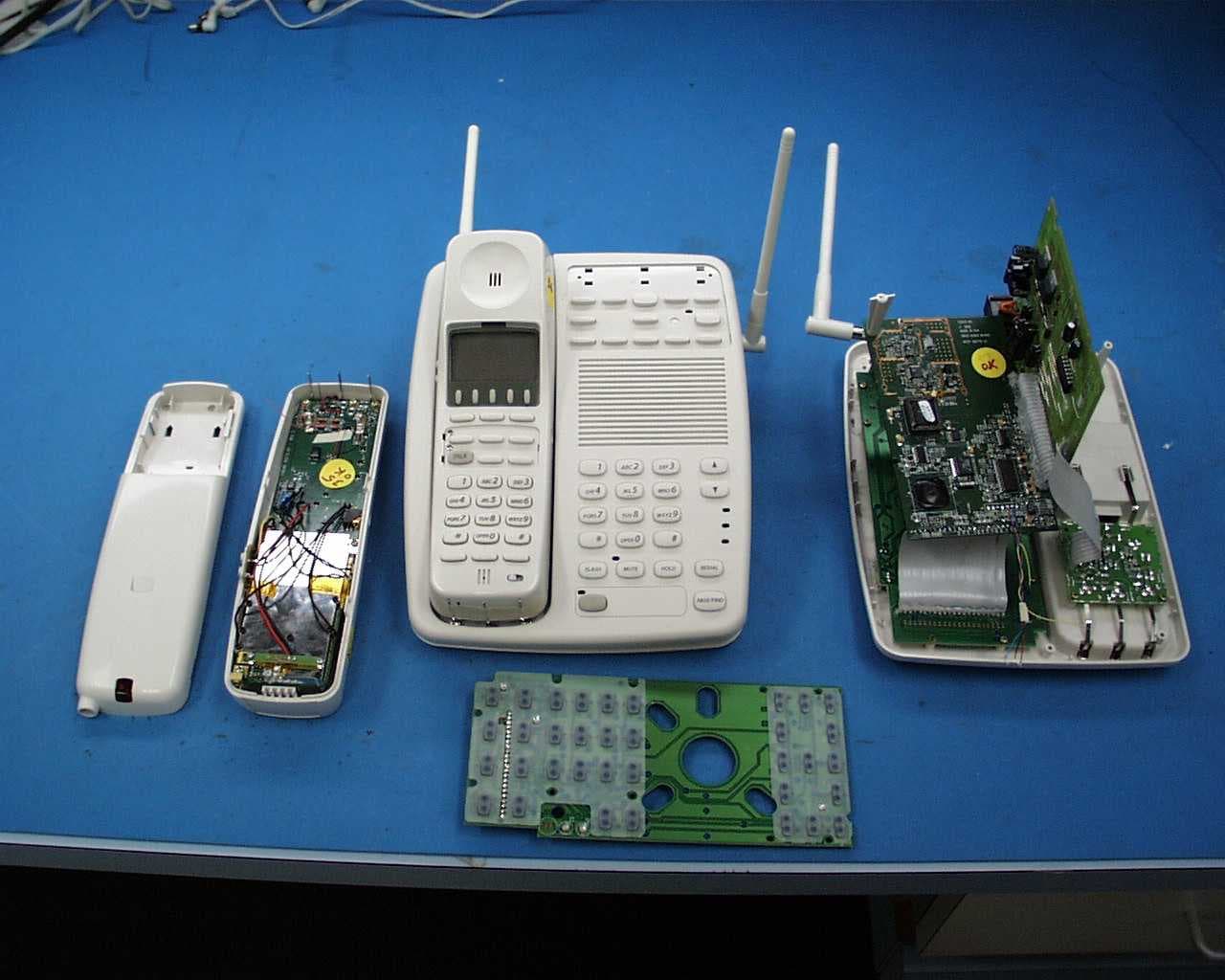 Cordless Telephone Base Unit - FCC ID HOLCL980CR - Cidco Communications Corporation