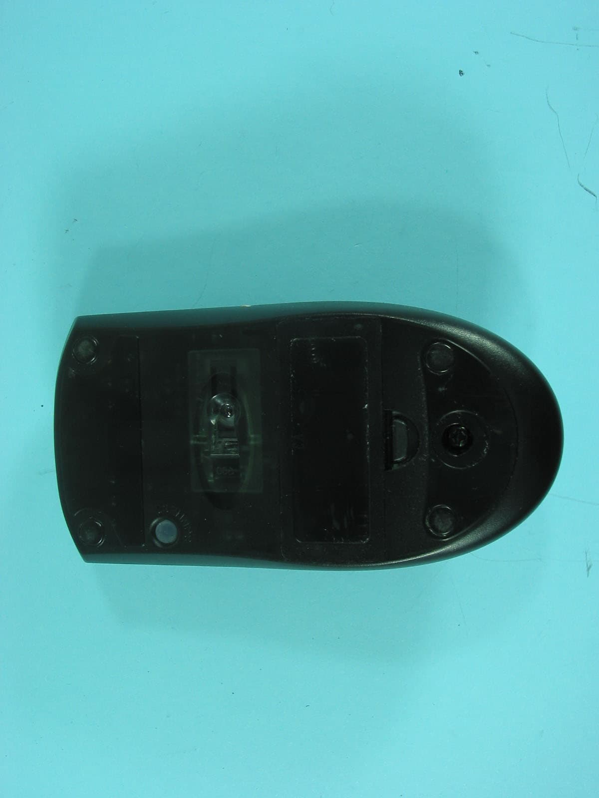 27MHz Wireless Mouse - FCC ID HQKKMEMFB033 - Key Mouse Electronic Enterprise Co Ltd (3)
