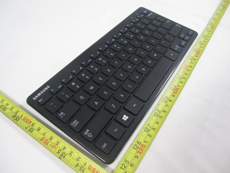 2.4GHz Wireless keyboard - FCC ID HQXAA-SK5PWUB - Sysgration Ltd.