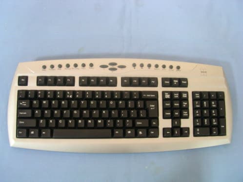 WIRELESS KEYBOARD - FCC ID HQXAKM-K02 - Sysgration Ltd. (2)