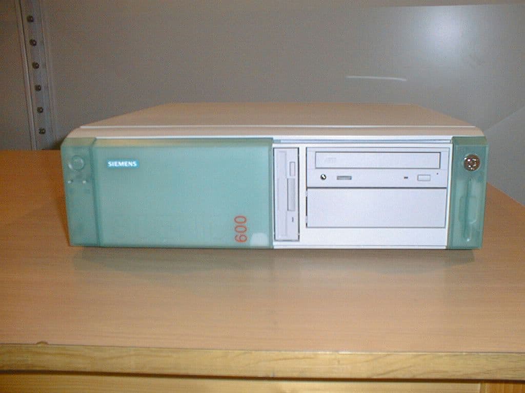 JBC - Part 15 Class B Computing Device/Personal Computer - FCC ID HSSSCENIC6501 - Fujitsu Technology Solutions GmbH