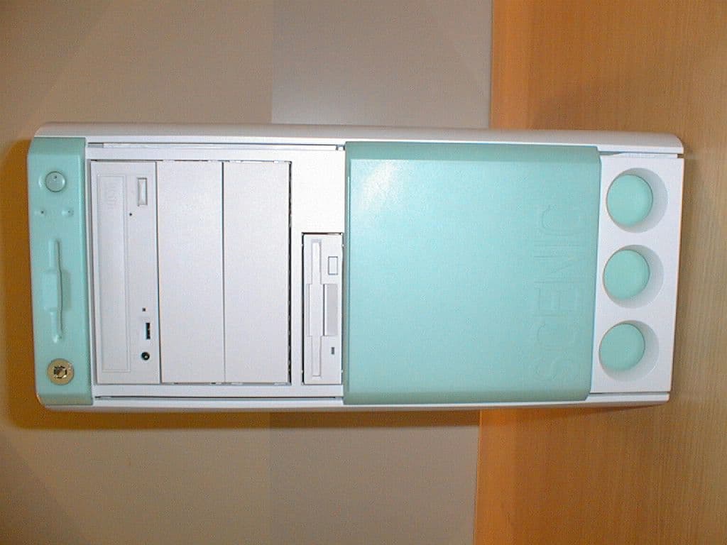 JBC - Part 15 Class B Computing Device/Personal Computer - FCC ID HSSSCENIC8501 - Fujitsu Technology Solutions GmbH