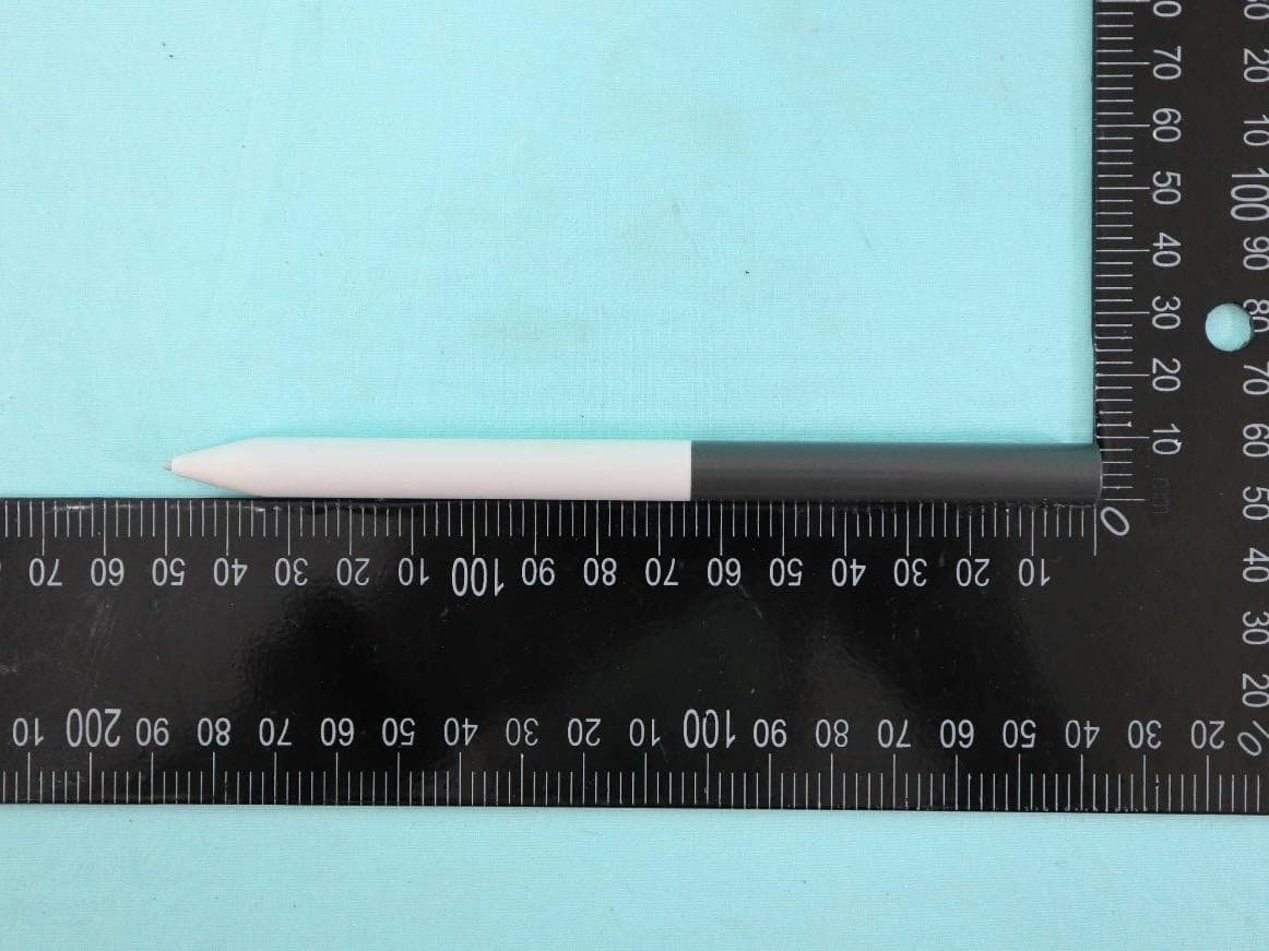 Pen display with touch - FCC ID HV4DTH134 - Wacom Co Ltd (2)