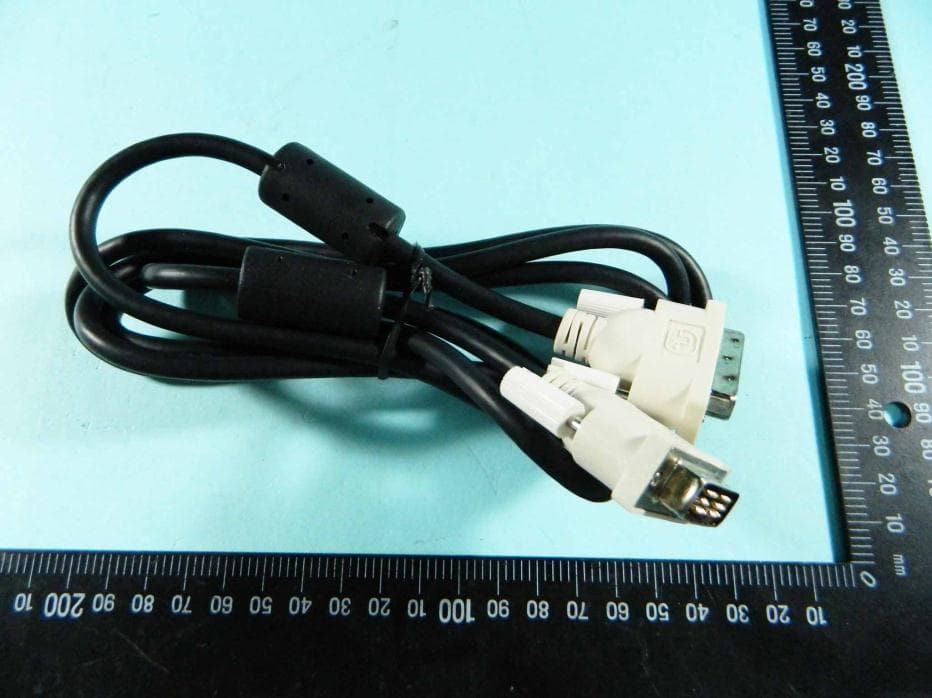 LCD Tablet - FCC ID HV4DTH2242 - Wacom Co Ltd (4)