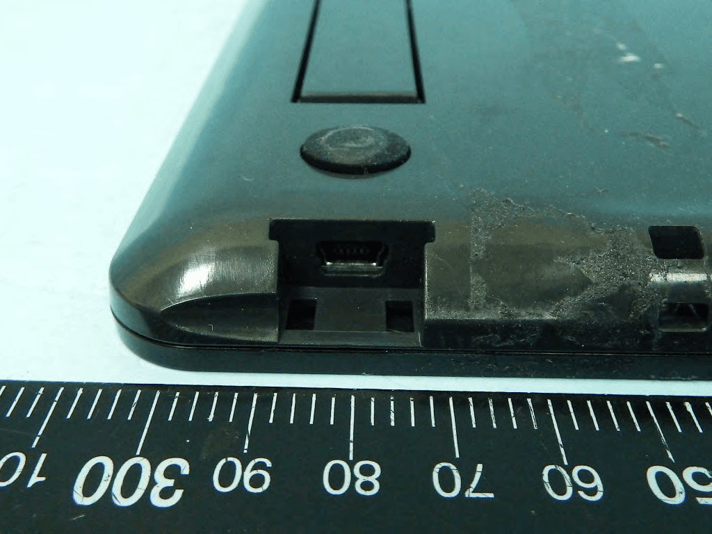 LCD Tablet - FCC ID HV4DTU1031X - Wacom Co Ltd (2)