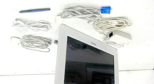 17" LCD Pen Tablet System - FCC ID HV4PL700 - Wacom Co Ltd (3)