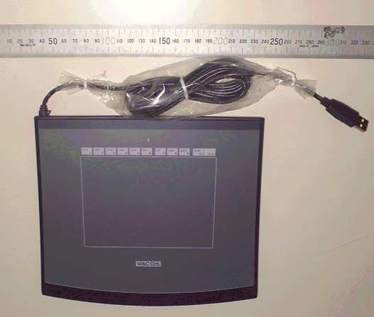 Serial/USB Digitizer with Pen and/or Mouse - FCC ID HV4XD - Wacom Co Ltd (2)
