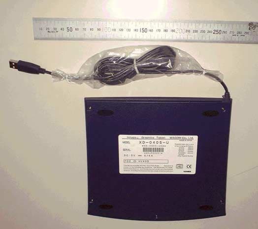 Serial/USB Digitizer with Pen and/or Mouse - FCC ID HV4XD - Wacom Co Ltd
