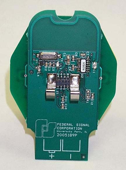 Periodic Transmitter for VisiBeam search light - FCC ID HVVVB - Federal Signal Corporation