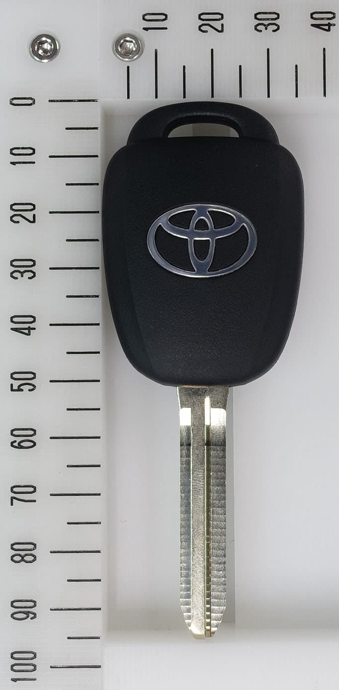 Remote Keyless Entry System (Transmitter) - FCC ID HYQ12BGG - Denso Corporation