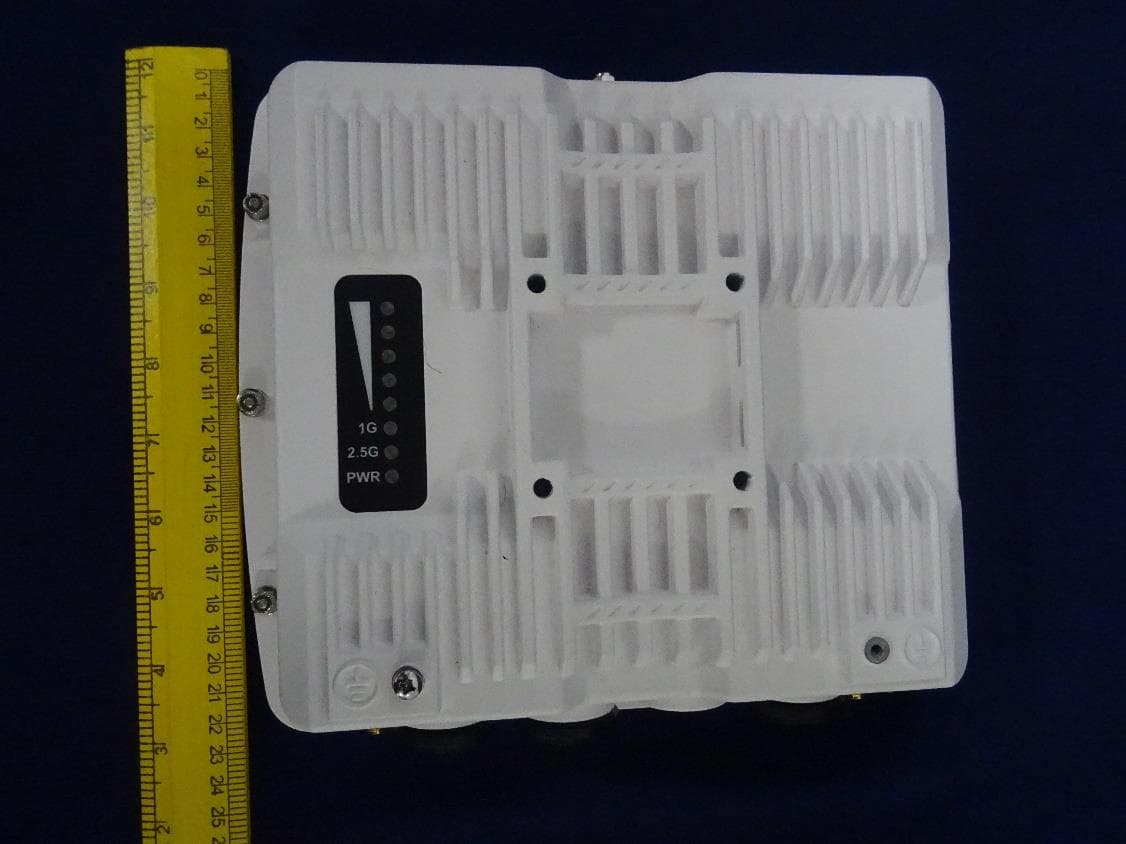 Startum X5 Gigabit 5 GHz Radio - FCC ID HZB-GIGA5 - Proxim Wireless Corporation (3)
