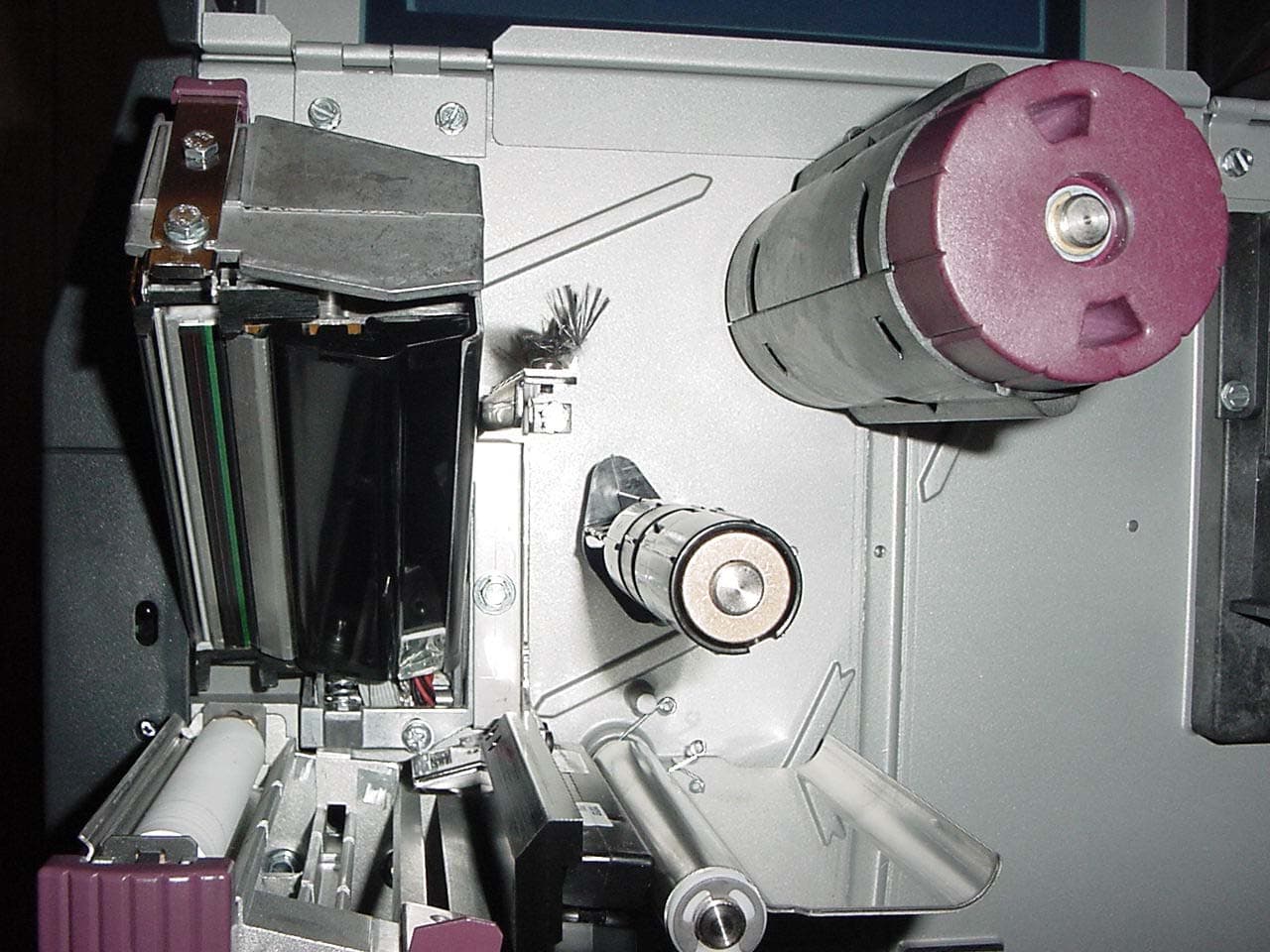 Wireless Industrial/Comercial Tag Printer - FCC ID I28RFID-Z4M-01 - Zebra Technologies Corporation