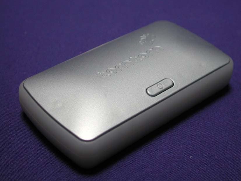 Wireless GPS Receiver - FCC ID I2ILR9821 - Leadtek Research Inc