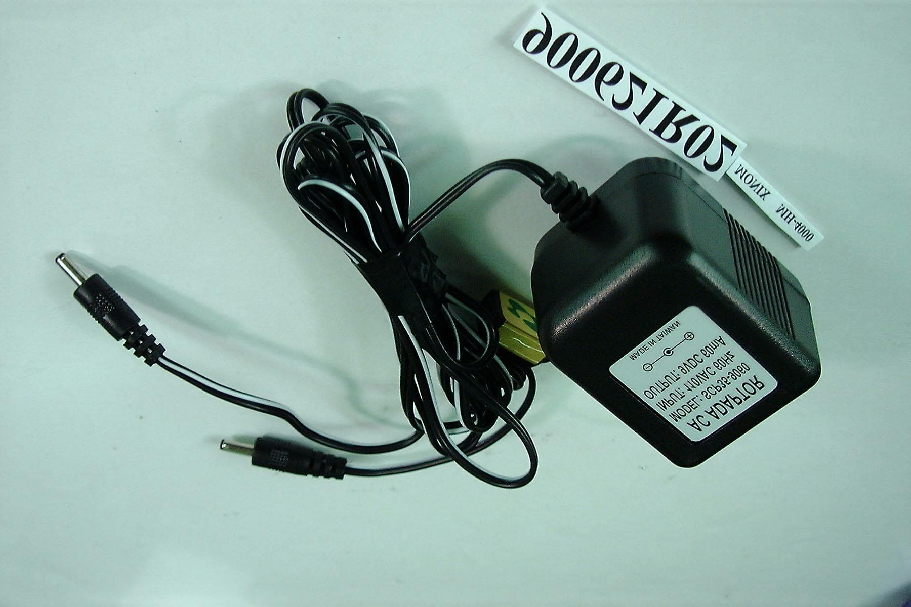 Wireless Earpiece - FCC ID I2Z-MH-4000E - Fan Shaing Electronics Co Ltd (5)