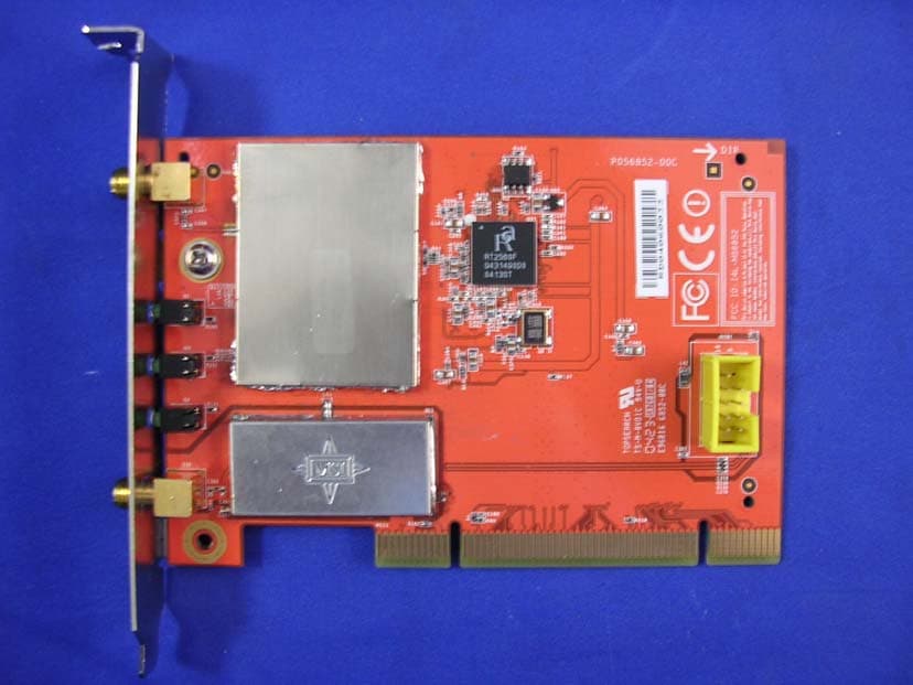WIRELESS 11g + BLUETOOTH COMBO PCI CARD - FCC ID I4L-MS6852 - Micro-Star Int'l Co.,Ltd.