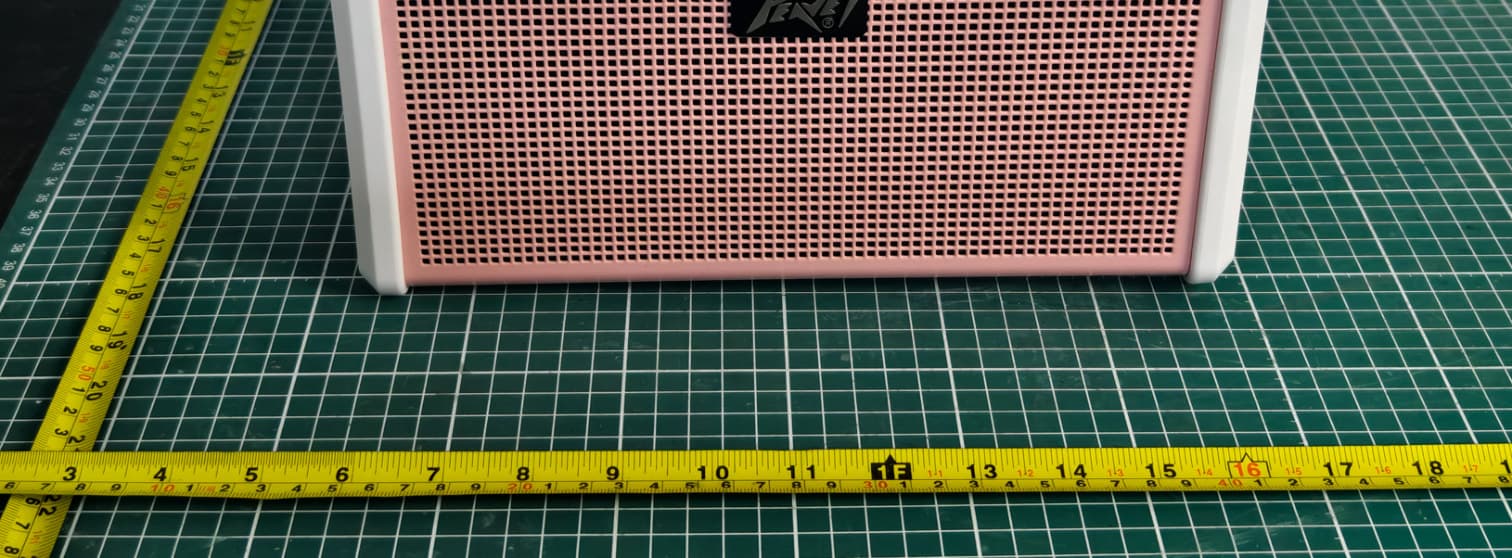 Active BT Wireless Speaker & Portable Instrument Amplifier - FCC ID I4S-F1 - Peavey Electronics Corporation (2)