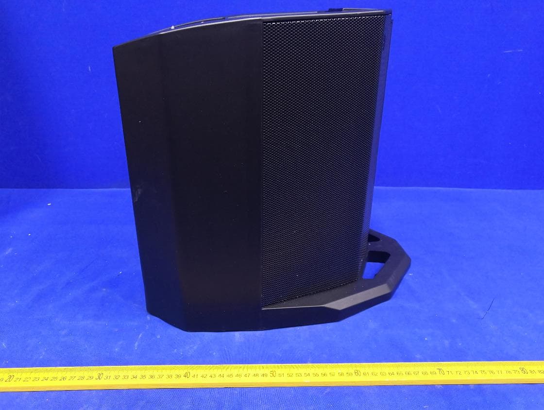 Column Array Powered Speaker System - FCC ID I4S-LN1063 - Peavey Electronics Corporation (2)