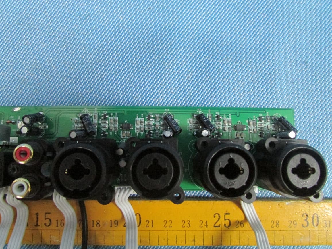 POWER MIXER AMPLIFIER - FCC ID I4S-PVI8500 - Peavey Electronics Corporation (2)