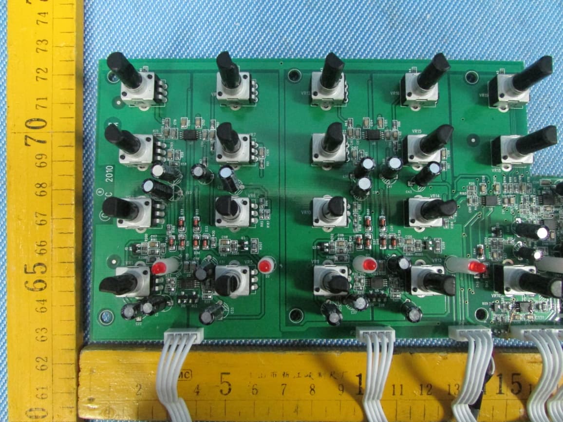 POWER MIXER AMPLIFIER - FCC ID I4S-PVI8500 - Peavey Electronics Corporation (4)