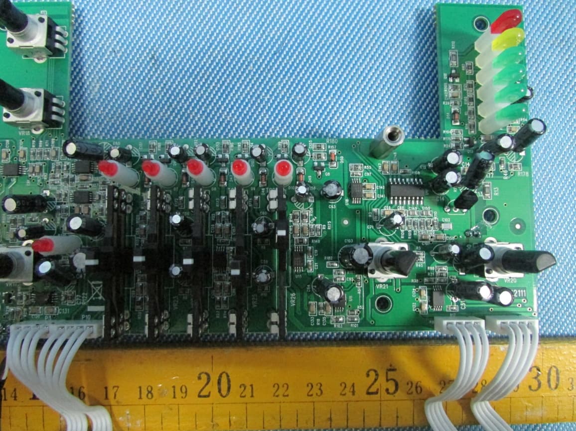 POWER MIXER AMPLIFIER - FCC ID I4S-PVI8500 - Peavey Electronics Corporation (3)