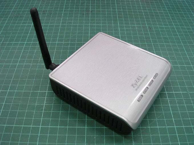 Access Point - FCC ID I88G570S - ZyXEL Communications Corporation (5)