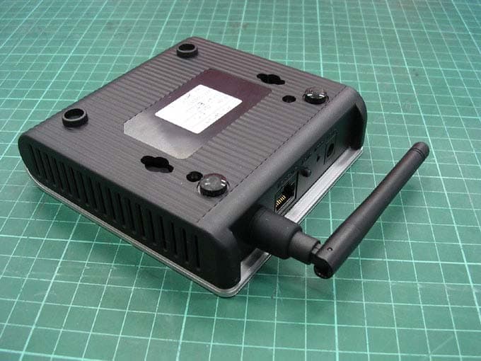 Access Point - FCC ID I88G570S - ZyXEL Communications Corporation (3)