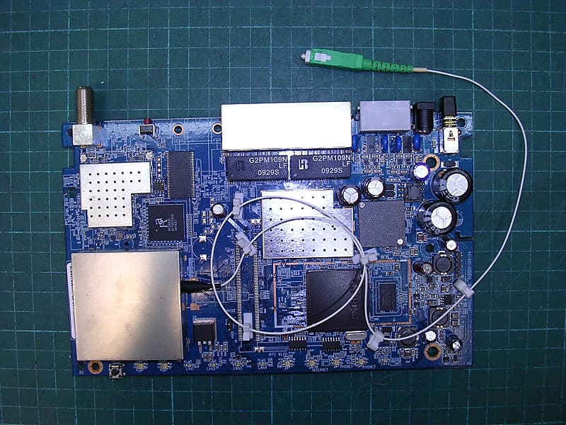 802.11N GPON VoIP IAD - FCC ID I88P3202HNBA - ZyXEL Communications Corporation (4)