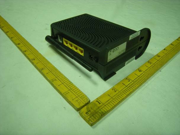 802.11n Wireless ADSL2+ 4-port Gateway - FCC ID I88P660HNT1 - ZyXEL Communications Corporation (2)