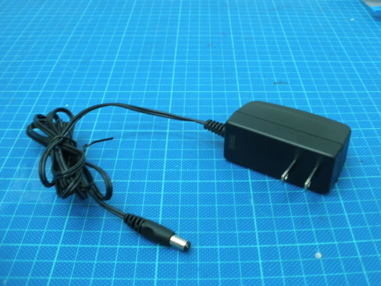 5-GHz Wireless HD Media Streaming Box - FCC ID I88WAP5705 - ZyXEL Communications Corporation (1)