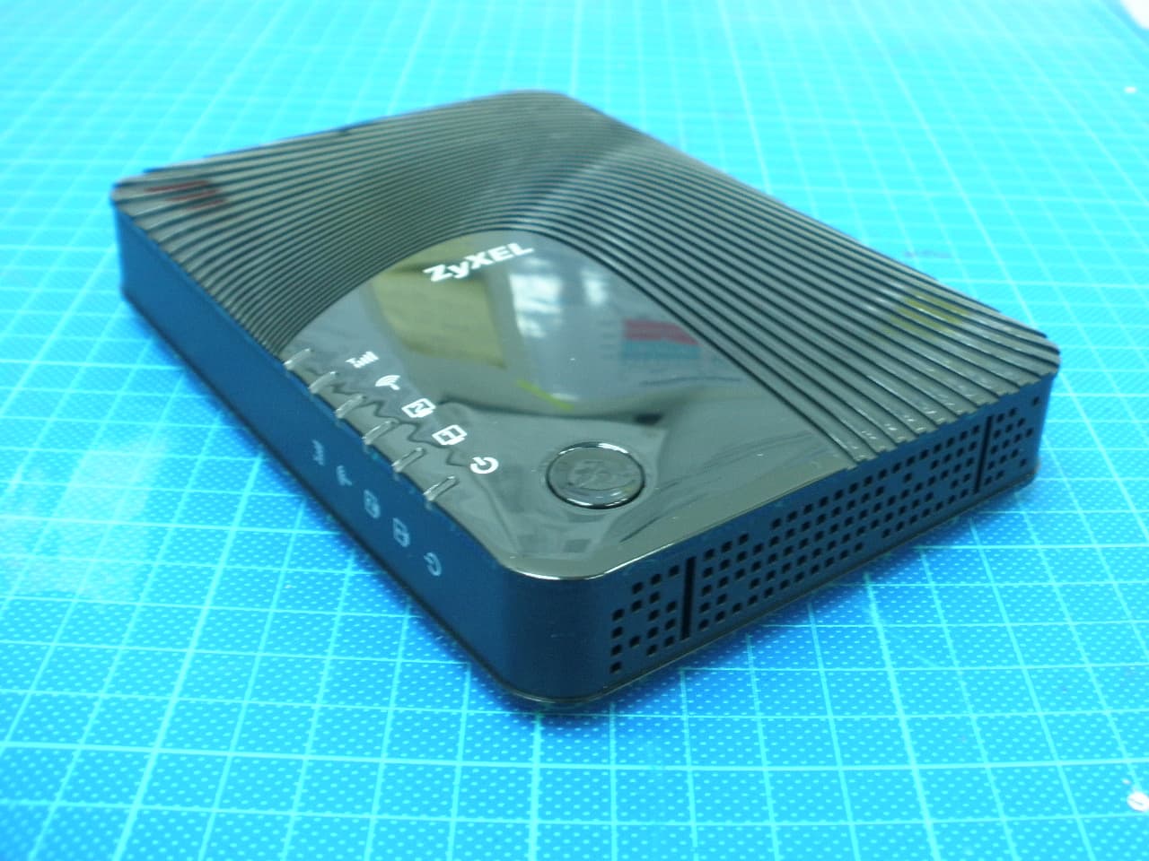 5-GHz Wireless HD Media Streaming Box - FCC ID I88WAP5705 - ZyXEL Communications Corporation (3)