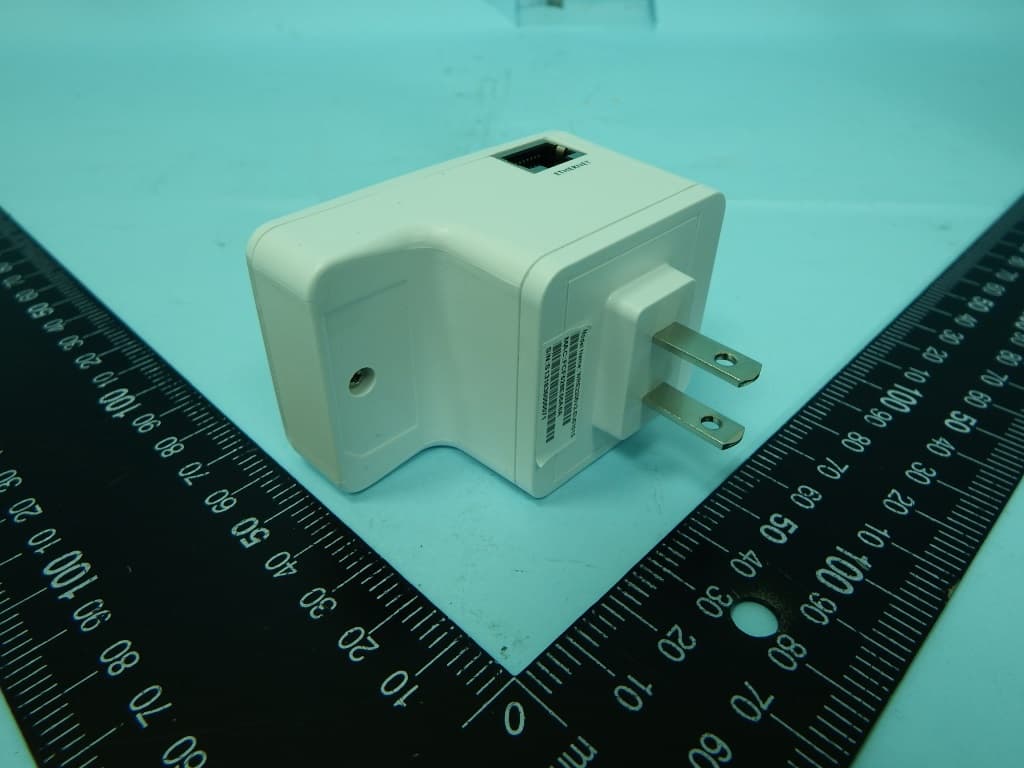 Wireless N300 Range Extender - FCC ID I88WRE2205V2 - ZyXEL Communications Corporation (1)