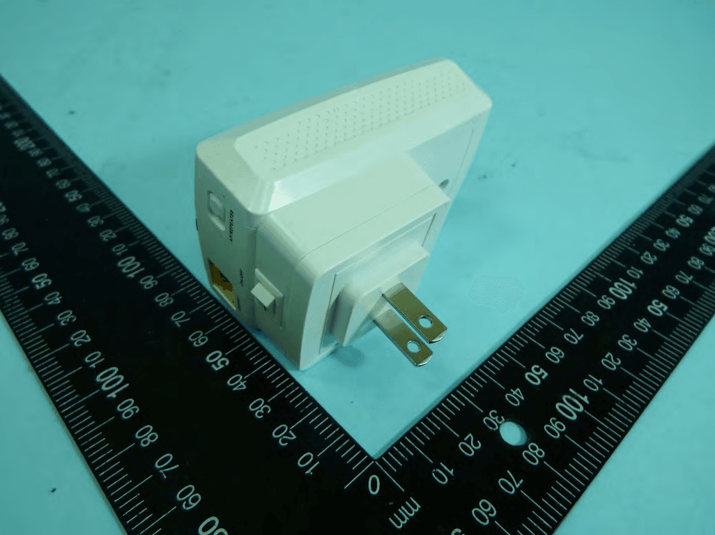 Wireless AC750 Range Extender - FCC ID I88WRE6505 - ZyXEL Communications Corporation (1)