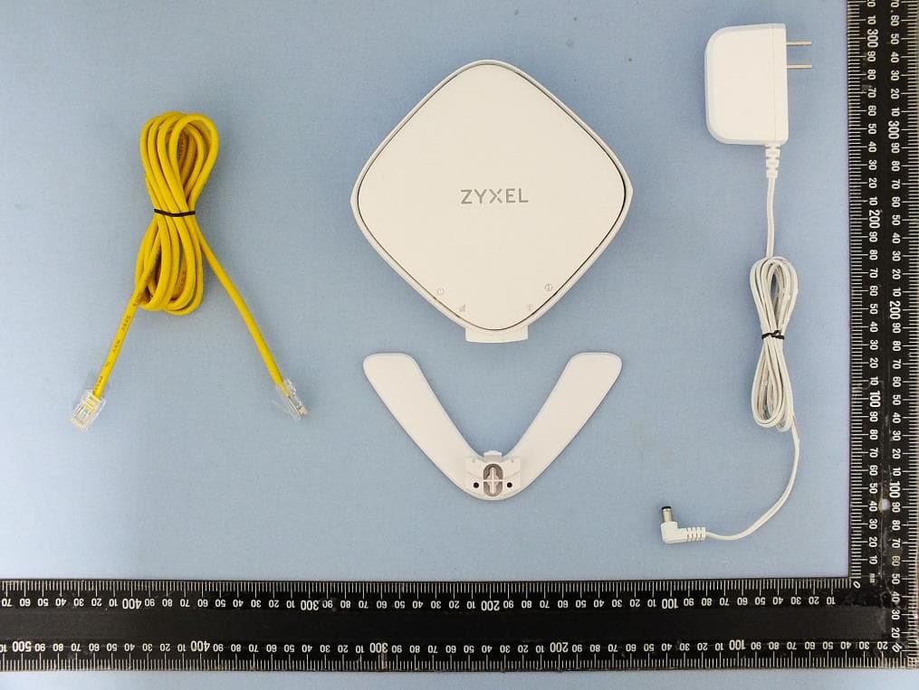 AX5400 Gigabit Wireless Extender - FCC ID I88WX3310-1 - ZyXEL Communications Corporation (5)