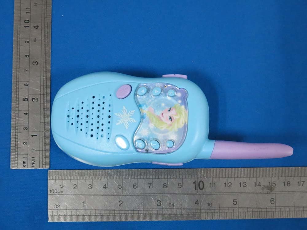 Walkie Talkie - FCC ID IAJ200 - Kiddesigns Inc (2)