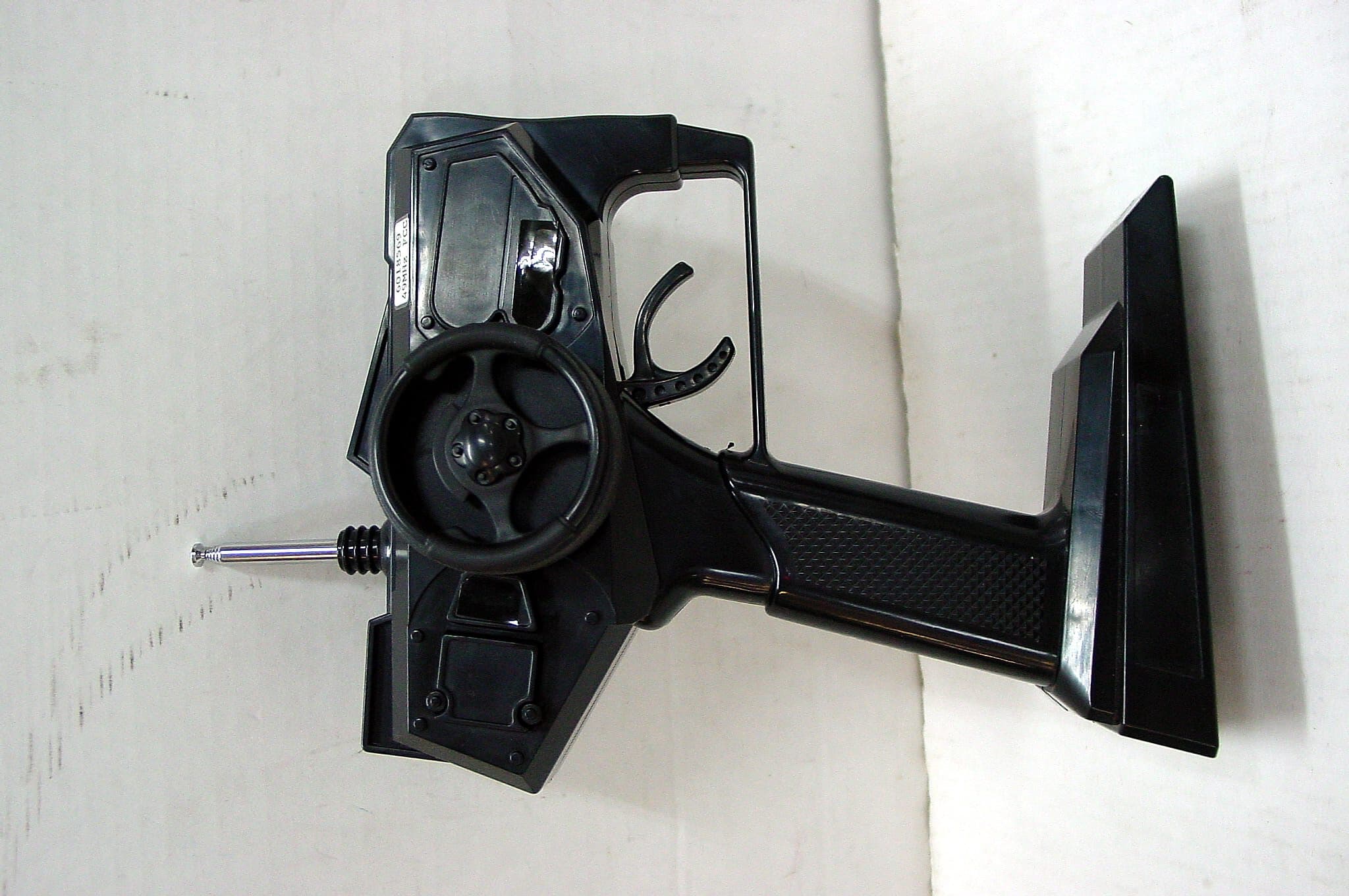 49.82-49.90MHz WIRELESS R/C TOY - TX - FCC ID IBH136209AT - Union Concept Co Ltd