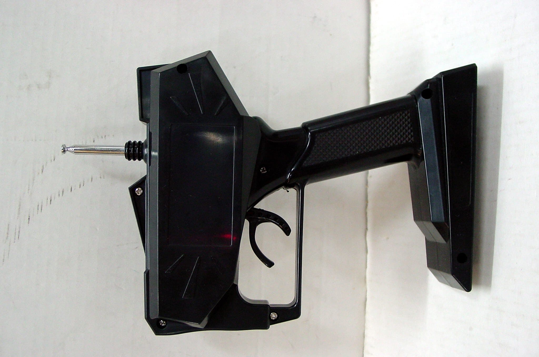 49.82-49.90MHz WIRELESS R/C TOY - TX - FCC ID IBH136209AT - Union Concept Co Ltd (2)