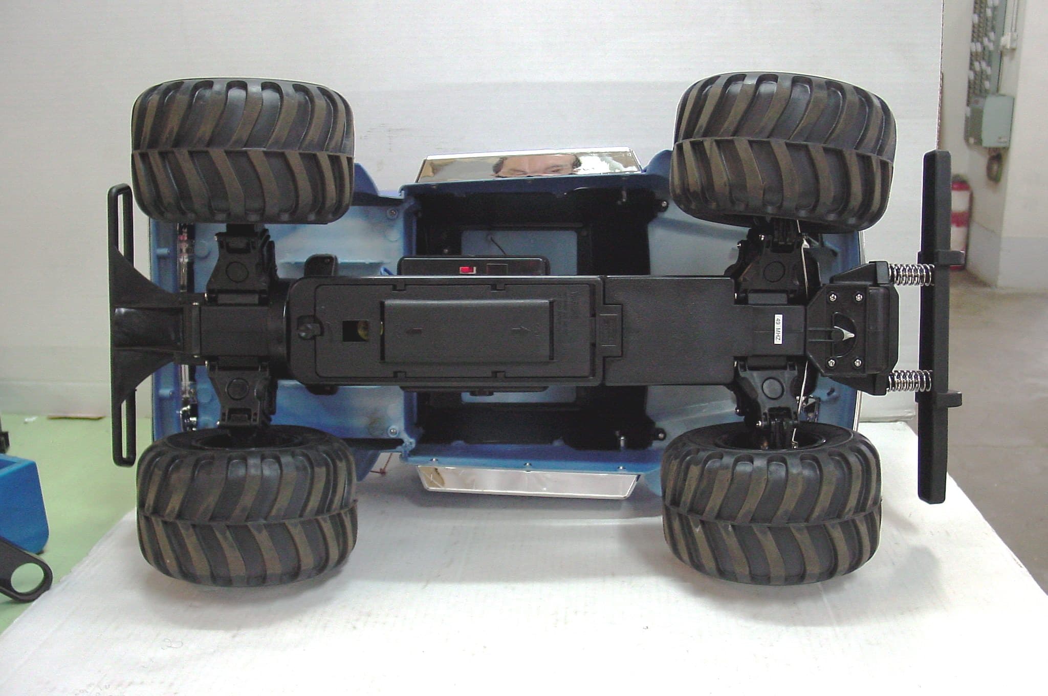 49.82-49.90MHz WIRELESS R/C TOY-RX - FCC ID IBH95955R - Union Concept Co Ltd (2)
